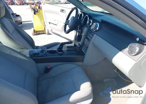 2007 Ford Mustang V6 Deluxe/V6 Premium из США, поврежденный, VIN 1ZVFT80N275355516